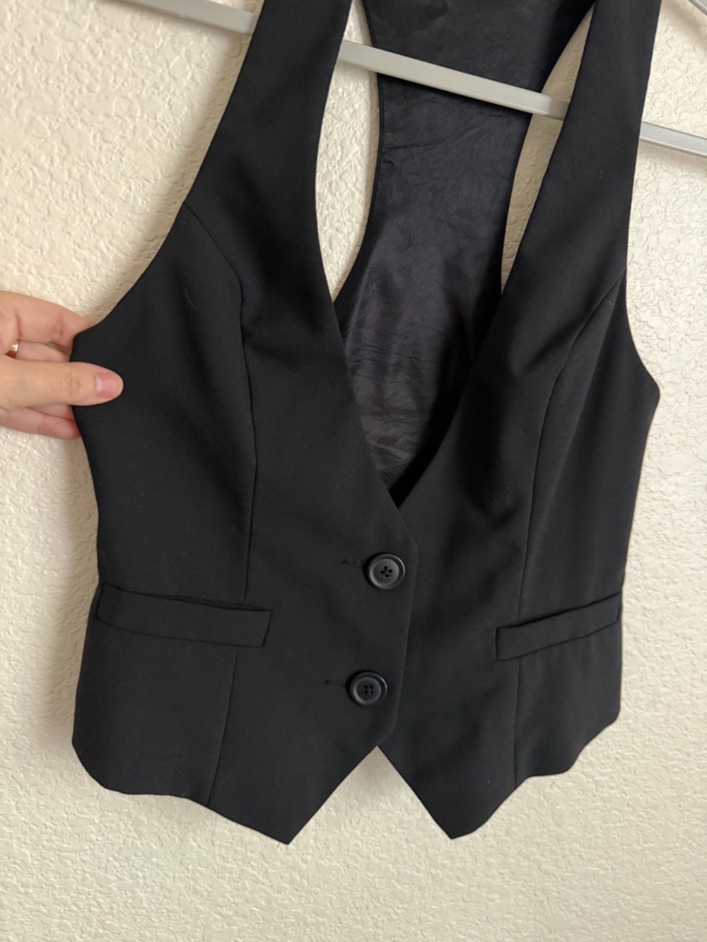 Express Design Studio Women's Black Tuxedo Two Button Vest 4 Black - Picture 2 of 8